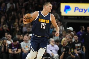 AYX-穆雷重要时刻重返赛场，快船带队取胜！