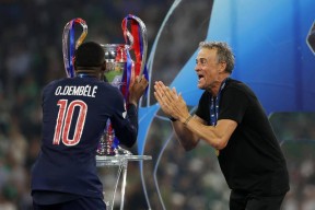 AYX-关于姆巴佩迎来十五赛季出色发挥，拜仁观众热烈欢呼！赢得满堂喝彩的信息